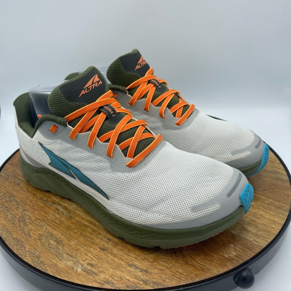 Altra Men's Athletic Shoes Beige White with Orange Laces and Olive Soles